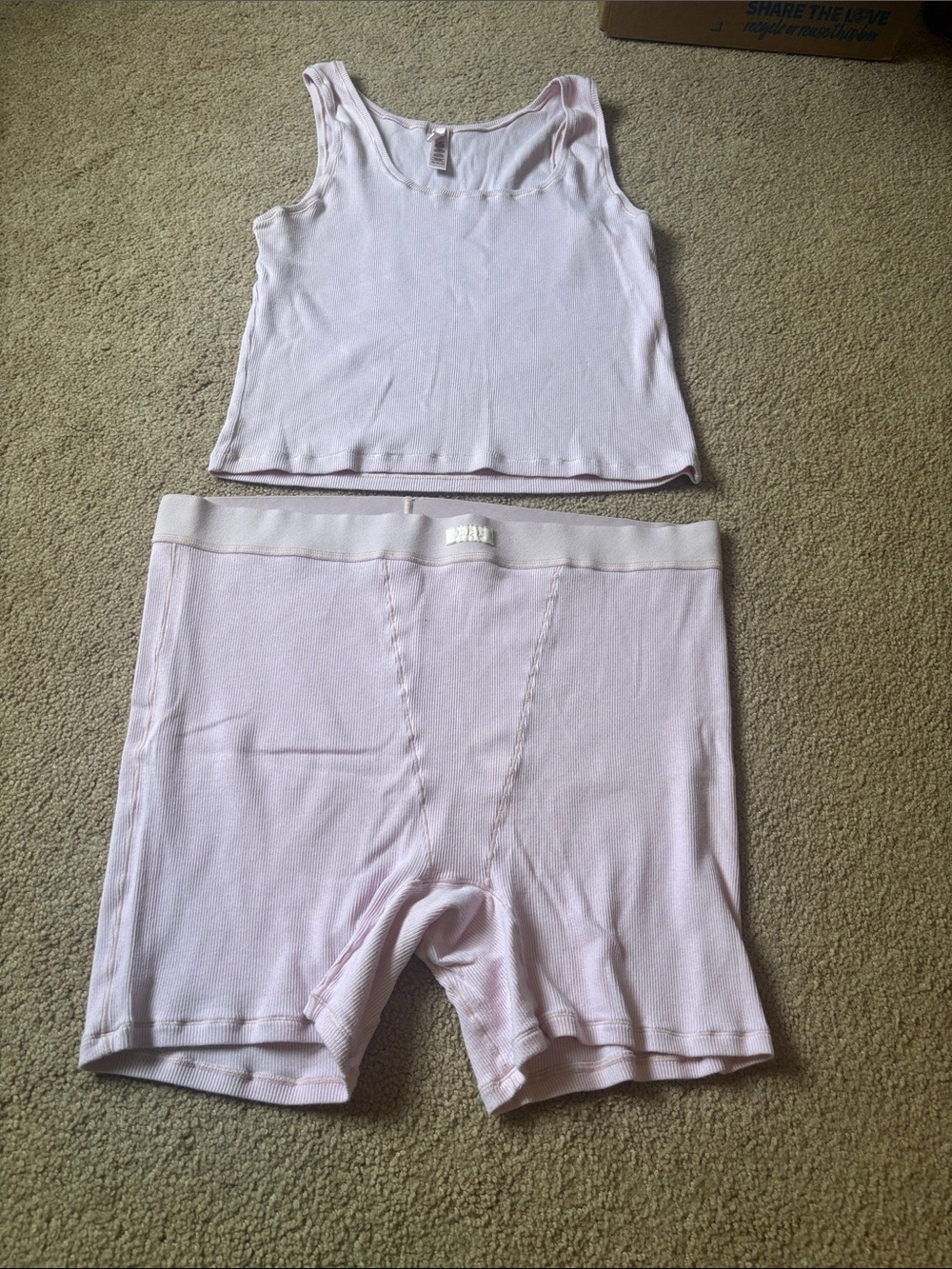 Skims set
